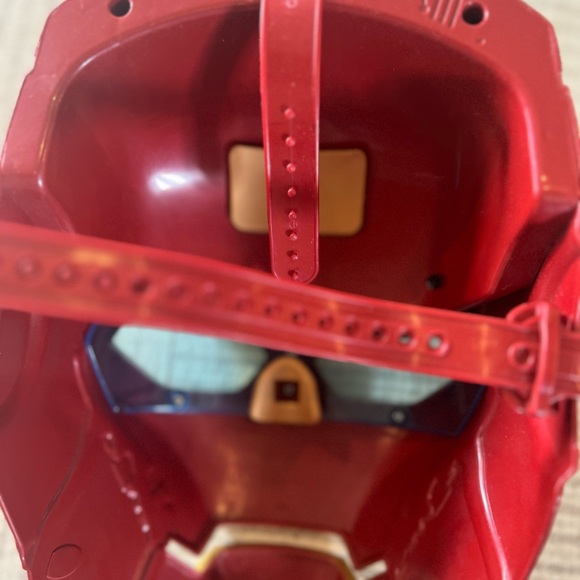 IRON MAN Head Mask With Voice - Picture 4 of 4